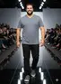 Camiseta Masculina Fenomenal Decote V